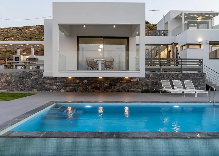 Agia Pelagia Villas