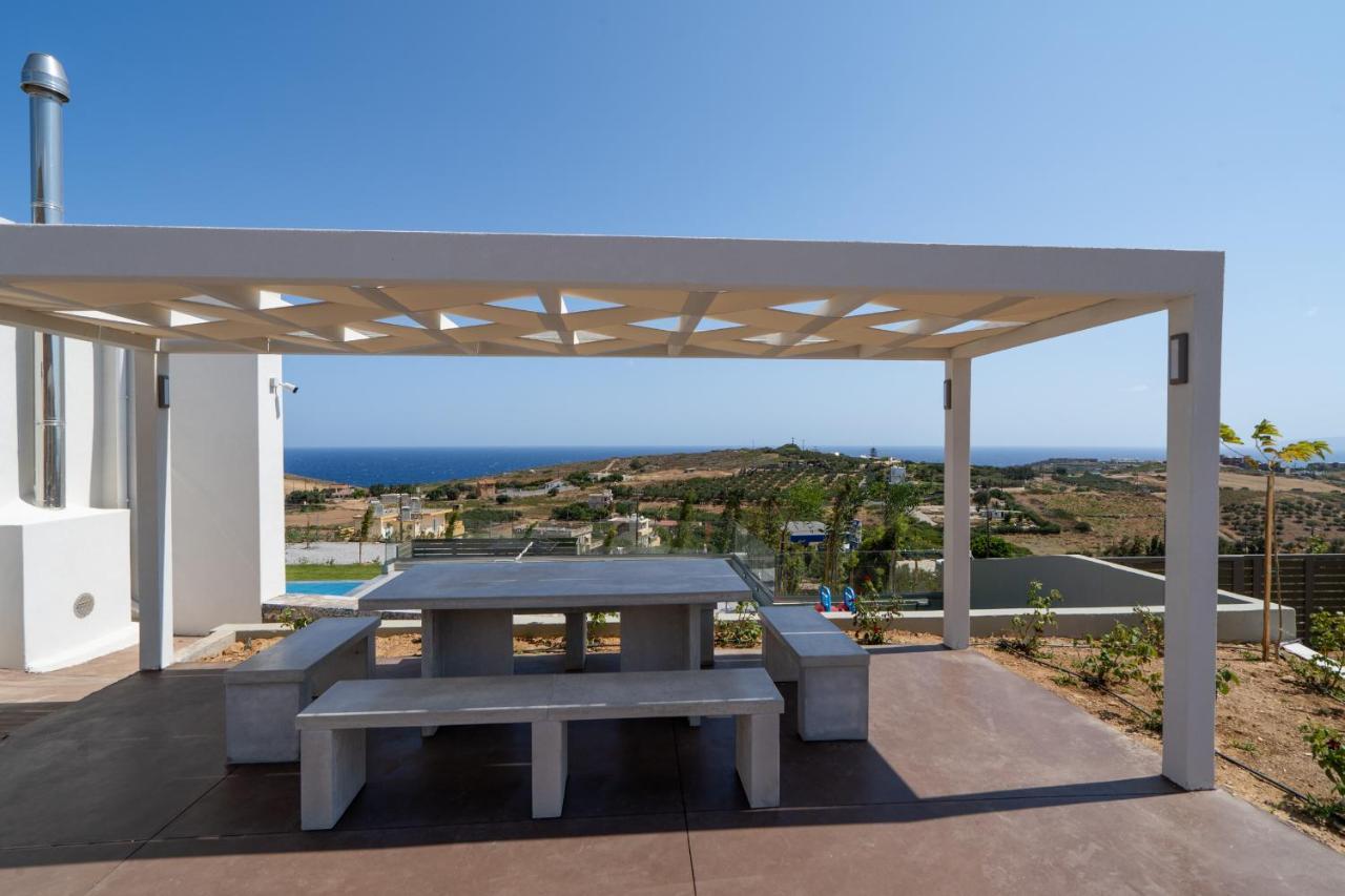 Agia Pelagia Villas *